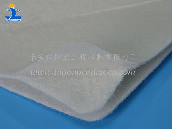 復(fù)合土工膜